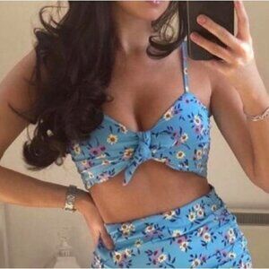 𝅺zara bandeau bra flower detail Size Medium
